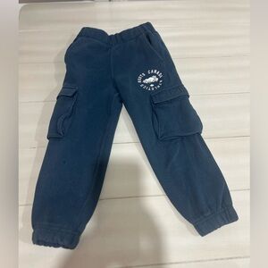 Roots Boys cargo sweats size 4T
